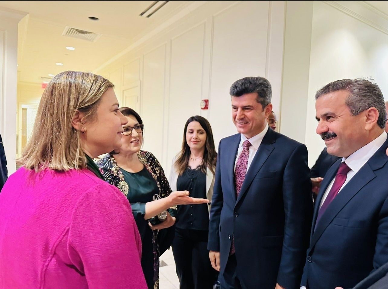 دیداری شاندی هەرێمی کوردستان لەگەڵ هالی ستیڤنس